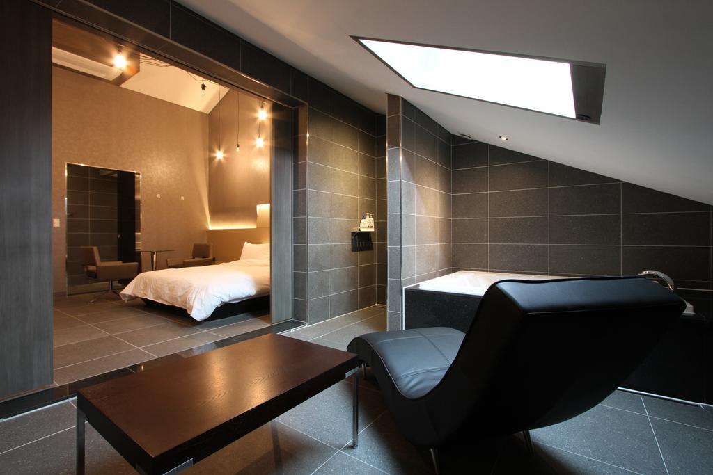 Valentine Hotel Kōyō Værelse billede