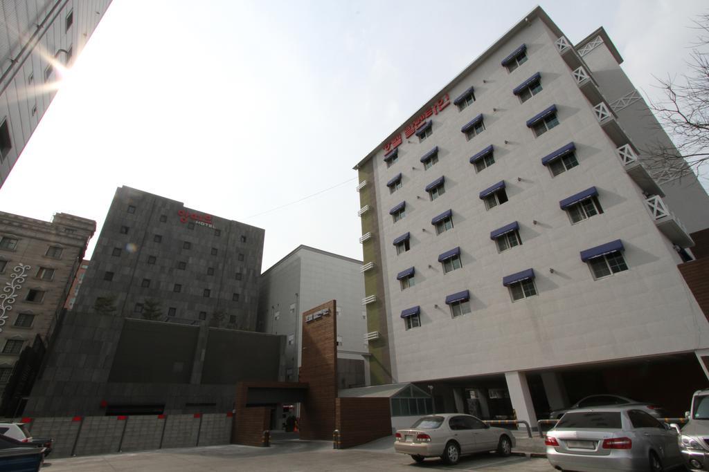Valentine Hotel Kōyō Eksteriør billede
