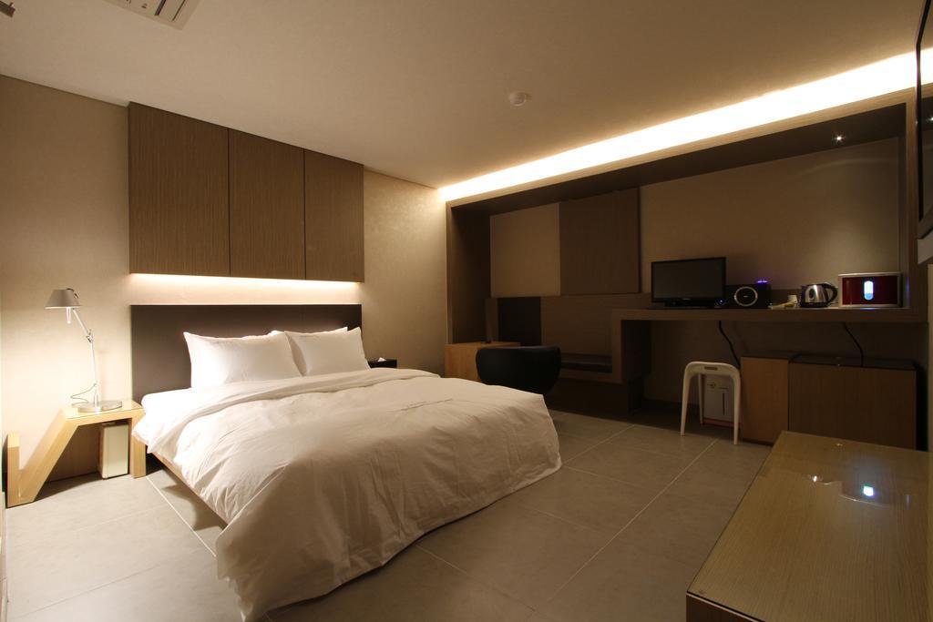 Valentine Hotel Kōyō Værelse billede